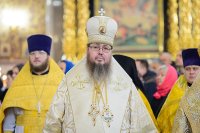 13-Глава Православной Церкви Казахстана и архипастыри Митрополичьего округа совершили воскресную Литургию в главном храме страны