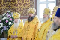 25-Глава Православной Церкви Казахстана и архипастыри Митрополичьего округа совершили воскресную Литургию в главном храме страны