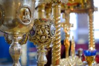 28-Глава Православной Церкви Казахстана и архипастыри Митрополичьего округа совершили воскресную Литургию в главном храме страны