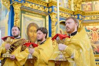41-Глава Православной Церкви Казахстана и архипастыри Митрополичьего округа совершили воскресную Литургию в главном храме страны