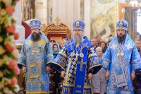 3-Епископ Амфилохий принял участие в праздновании в честь Феодоровской иконы Пресвятой Богородицы в Алма-Ате