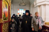21-Епископ Амфилохий принял участие в праздновании в честь Феодоровской иконы Пресвятой Богородицы в Алма-Ате