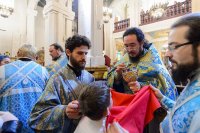 25-Епископ Амфилохий принял участие в праздновании в честь Феодоровской иконы Пресвятой Богородицы в Алма-Ате