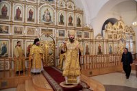 6-Служение епископа Амфилохия в Неделю о мытаре и фарисее