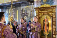 6-В субботу по Воздвижении епископ Амфилохий молился в Матронинском храме Иверско-Серафимовского монастыря Алма-Аты