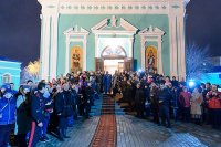 1-В город Семипалатинск, отмечающий 300-летие своего основания, принесены мощи святителя Николая Чудотворца 