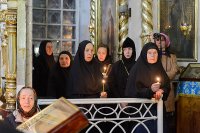 13-В город Семипалатинск, отмечающий 300-летие своего основания, принесены мощи святителя Николая Чудотворца 