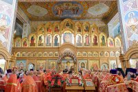 26-Епископ Амфилохий принял участие в торжествах, посвященных 110-летию учреждения и 15-летию возрождения Иверско-Серафимовской обители Алма-Аты