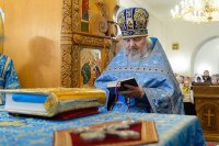 4-В день памяти евангелиста Луки митрополит Александр совершил Божественную Литургию в старейшем храме города Усть-Каменогорска 