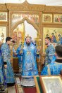 12-В день памяти евангелиста Луки митрополит Александр совершил Божественную Литургию в старейшем храме города Усть-Каменогорска 