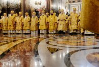 4-В 10-ю годовщину интронизации Святейшего Патриарха Кирилла в Храме Христа Спасителя совершена Литургия с участием Предстоятелей и представителей Поместных Церквей