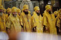 15-В 10-ю годовщину интронизации Святейшего Патриарха Кирилла в Храме Христа Спасителя совершена Литургия с участием Предстоятелей и представителей Поместных Церквей