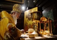 16-В 10-ю годовщину интронизации Святейшего Патриарха Кирилла в Храме Христа Спасителя совершена Литургия с участием Предстоятелей и представителей Поместных Церквей
