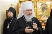 12-Для участия в форуме «Радость Слова» в Алма-Ату прибыл председатель Издательского Совета Русской Православной Церкви митрополит Калужский и Боровский Климент