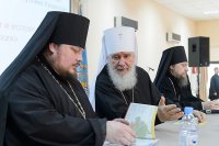 20-Управляющий Усть-Каменогорской и Семипалатинской епархией принял участие в научной конференции, посвященной 15-летию установления празднования Собора новомучеников и исповедников Казахстанских
