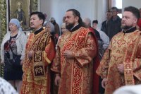 6-Служение епископа Амфилохия в Неделю о слепом в главном храме Восточного Казахстана