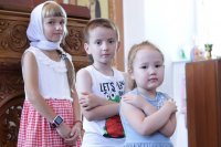 8-В день праздника пророка Божия Илии Преосвященнейший епископ Амфилохий совершил Литургию в старейшем храме Рудного Алтая