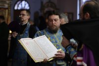 8-Служение епископа Амфилохия в канун праздника Введения во храм Пресвятой Богородицы