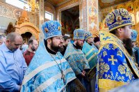 24-Епископ Амфилохий принял участие в торжествах в память 15-летия Собора новомучеников и исповедников Казахстанских и принесения в Алма-Аты Курской-Коренной иконы Божией Матери "Знамение" 