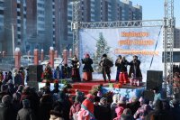 1-Рождественские народные гуляния на соборной площади главного храма Восточного Казахстана