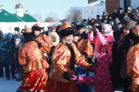 9-Рождественские народные гуляния на соборной площади главного храма Восточного Казахстана