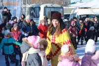 29-Рождественские народные гуляния на соборной площади главного храма Восточного Казахстана