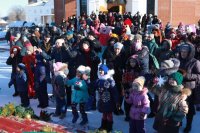 31-Рождественские народные гуляния на соборной площади главного храма Восточного Казахстана