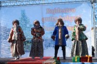 38-Рождественские народные гуляния на соборной площади главного храма Восточного Казахстана