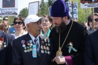 25-Епископ Амфилохий принял участие в праздничных мероприятиях, посвященных Дню Победы