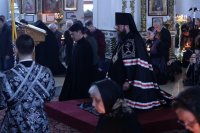 13-Начало чтения Великого покаянного канона в главном храме Рудного Алтая