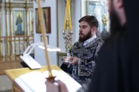 16-Чтение второй части Великого покаянного канона в кафедральном соборе