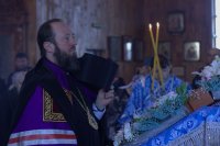 4-Божественная Литургия в день Похвалы Пресвятой Богородицы