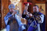 28-Божественная Литургия в день Похвалы Пресвятой Богородицы