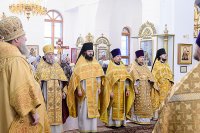 16-День памяти апостола Андрея Первозванного. Митрополит Александр возглавил Литургию в Андреевском кафедральном соборе Усть-Каменогорска.