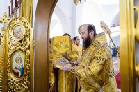 34-День памяти апостола Андрея Первозванного. Митрополит Александр возглавил Литургию в Андреевском кафедральном соборе Усть-Каменогорска.