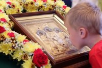 32-«Величаем Тя, Живодавче Христе, и чтим Всесвятаго Духа Твоего, Егоже от Отца послал еси Божественным учеником Твоим» (+ВИДЕО)