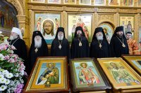 15-Чудотворный Феодоровский образ Царицы Небесной встретила Южная столица Казахстана 