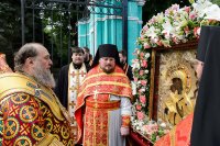 5-Празднование 20-летия Астанайской и Алма-Атинской епархии продолжилось служением Литургии в Никольском соборе Южной столицы 