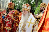 18-Празднование 20-летия Астанайской и Алма-Атинской епархии продолжилось служением Литургии в Никольском соборе Южной столицы 