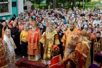 27-Празднование 20-летия Астанайской и Алма-Атинской епархии продолжилось служением Литургии в Никольском соборе Южной столицы 