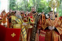 35-Празднование 20-летия Астанайской и Алма-Атинской епархии продолжилось служением Литургии в Никольском соборе Южной столицы 