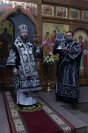 25-Епископ Амфилохий совершил вечерню в соединении с  Литургией Преждеосвященных Даров в старейшем храме Усть-Каменогорска