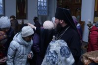 34-Епископ Амфилохий совершил вечерню в соединении с  Литургией Преждеосвященных Даров в старейшем храме Усть-Каменогорска