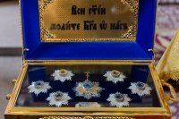 12-В Лазареву субботу епископ Амфилохий сослужил Главе Митрополичьего округа за Литургией на месте подвигов новомучениц и исповедниц Акмолинских