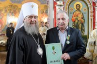 34-В Лазареву субботу епископ Амфилохий сослужил Главе Митрополичьего округа за Литургией на месте подвигов новомучениц и исповедниц Акмолинских