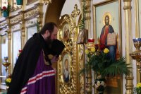 10-Божественная Литургия в день Вербного воскресения в главном храме Восточного Казахстана