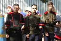 12-В воскресный день на Святом Ключе была совершена  праздничная Божественная Литургия
