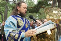 31-В воскресный день на Святом Ключе была совершена  праздничная Божественная Литургия