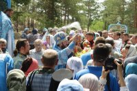 73-В воскресный день на Святом Ключе была совершена  праздничная Божественная Литургия