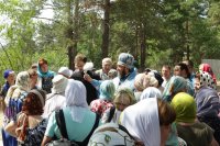 81-В воскресный день на Святом Ключе была совершена  праздничная Божественная Литургия